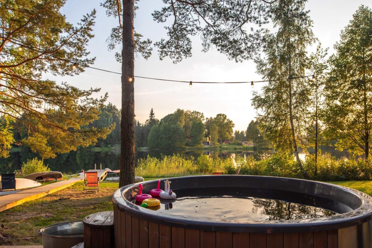 Villa Saarjaerve Puhkemaja 16-Le 4 Magamistuba Tromsi Exterior foto